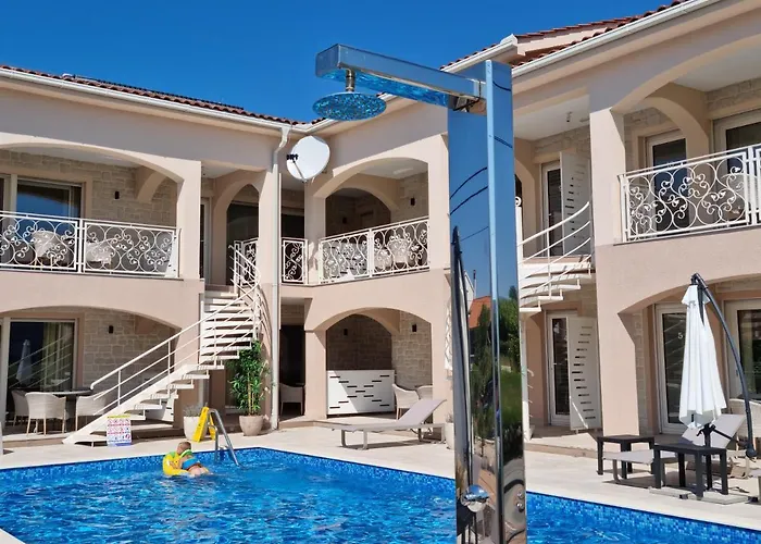 Villa Luka Lopar