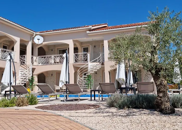 Villa Luka Lopar